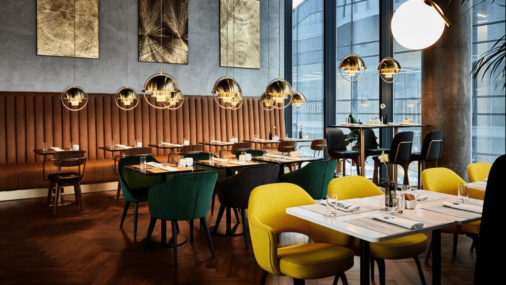 Crowne Plaza Warsaw – The HUB